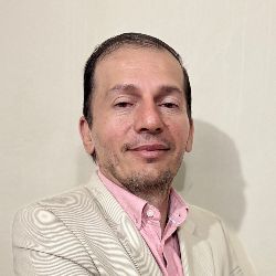 Bayron Villalobos @ Villas Realty Group