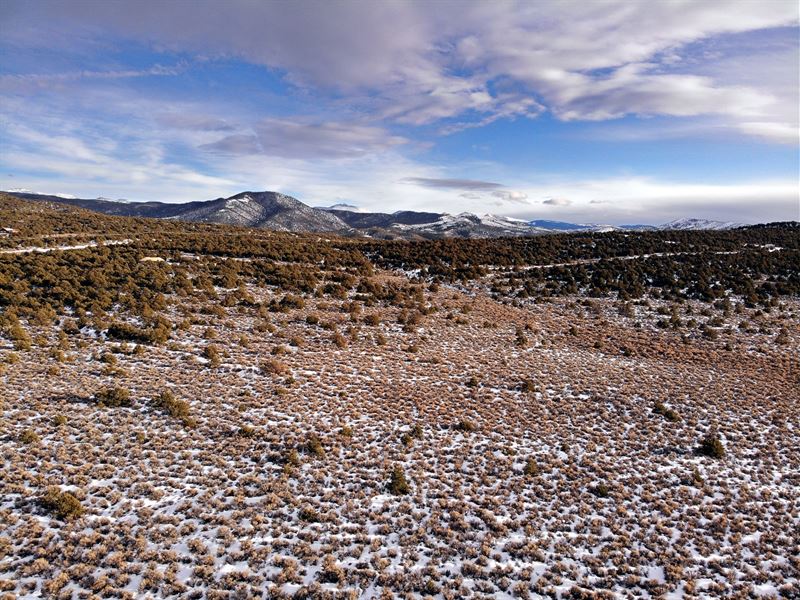 Blanca Views Near Power : San Luis : Costilla County : Colorado