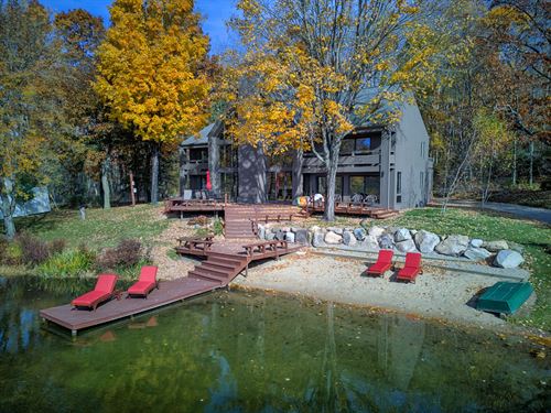 Cherokee Acres Ranch : Farwell : Clare County : Michigan