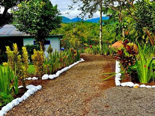 Beautiful Spiritual Retreat : San Ramon Alajuela : Costa Rica