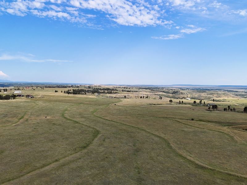 Tower Lookout Ranch : Moorcroft : Crook County : Wyoming