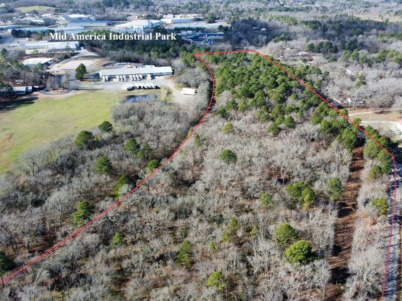 17.49 Commercial Acres in Hot : Hot Springs : Garland County : Arkansas