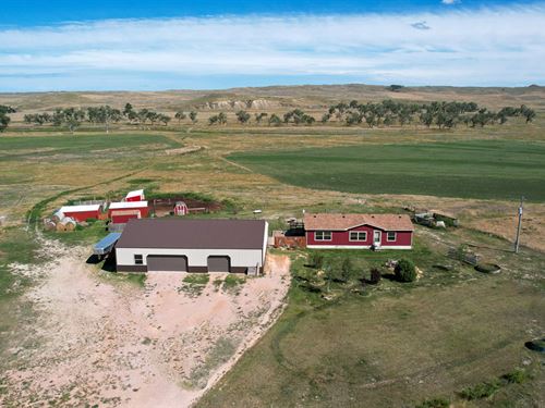 594 Shipwheel Road : Moorcroft : Crook County : Wyoming