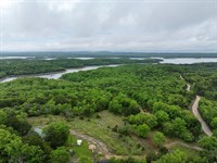 Secluded Bull Shoals Lakeview Home : Theodosia : Marion County : Missouri