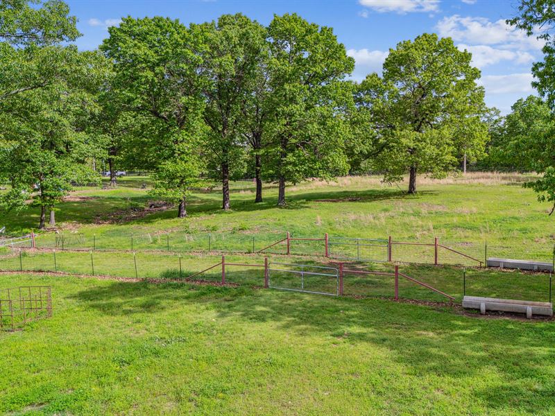 Mayes County Oklahoma Ranch : Locust Grove : Mayes County : Oklahoma