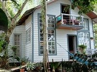 Hobby Farm with Cabin and Ponds : Turrialba : Costa Rica