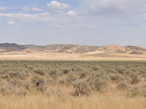 Recreational Cowboy Country Farm : Valmy : Humboldt County : Nevada