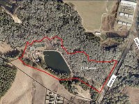 23.20 Acres with Pond and House : Perry : Houston County : Georgia