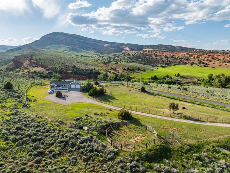Red Butte Retreat Bordering Public : Lander : Fremont County : Wyoming