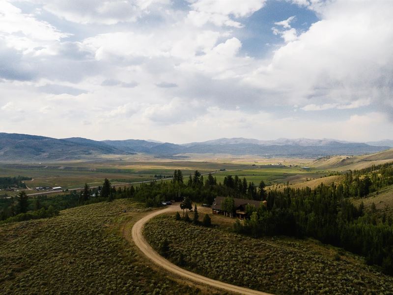 Karagas Lodge : Granby : Grand County : Colorado