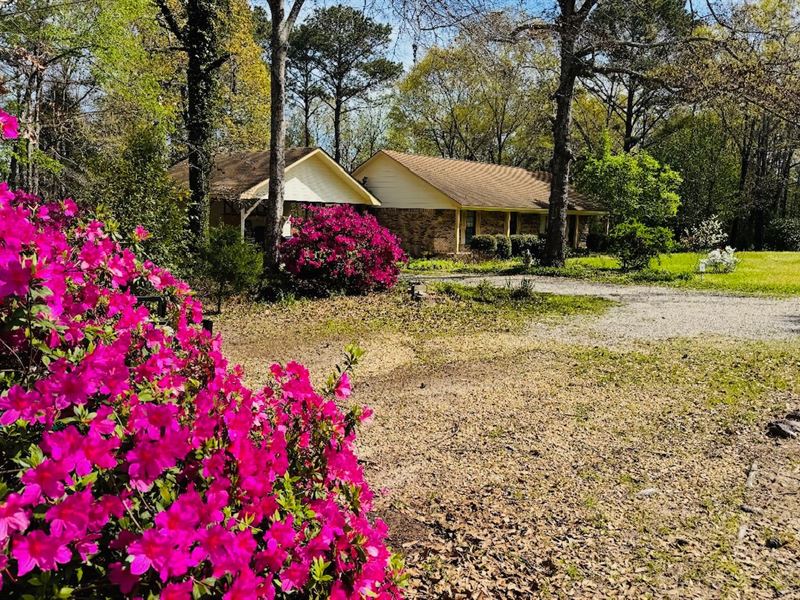 627 Highway 131 : Eufaula : Barbour County : Alabama