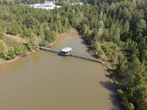 Land with Stocked Ponds & Hunting : Savannah : Hardin County : Tennessee