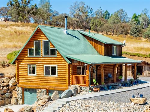 Sierra Vista Retreat : Coulterville : Mariposa County : California