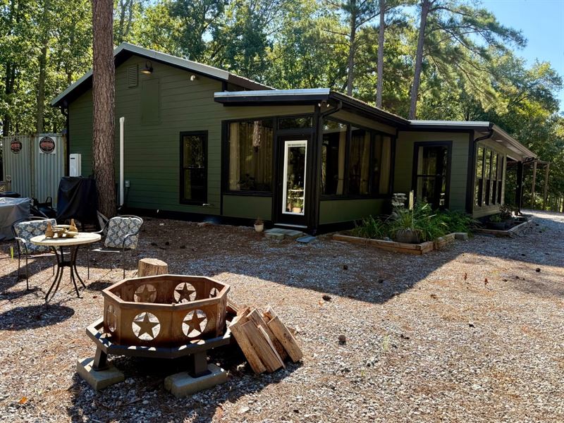 Beautiful Home and Land in Pine Mou : Pine Mountain Valley : Harris County : Georgia