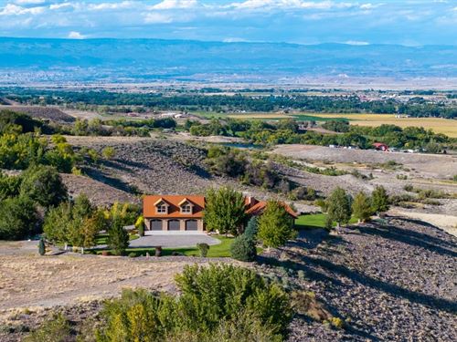 Olathe Custom Country Home on Acrea : Olathe : Montrose County : Colorado