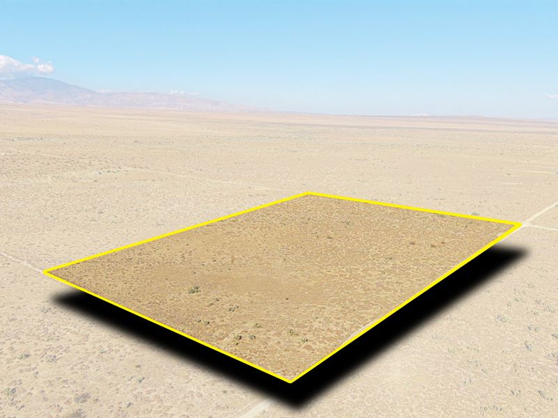 Spacious Corner Lot, $2,022.78/Mo : Rosamond : Kern County : California