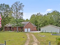 Upgraded Classic, Singe Level Home : Menlo : Dade County : Georgia