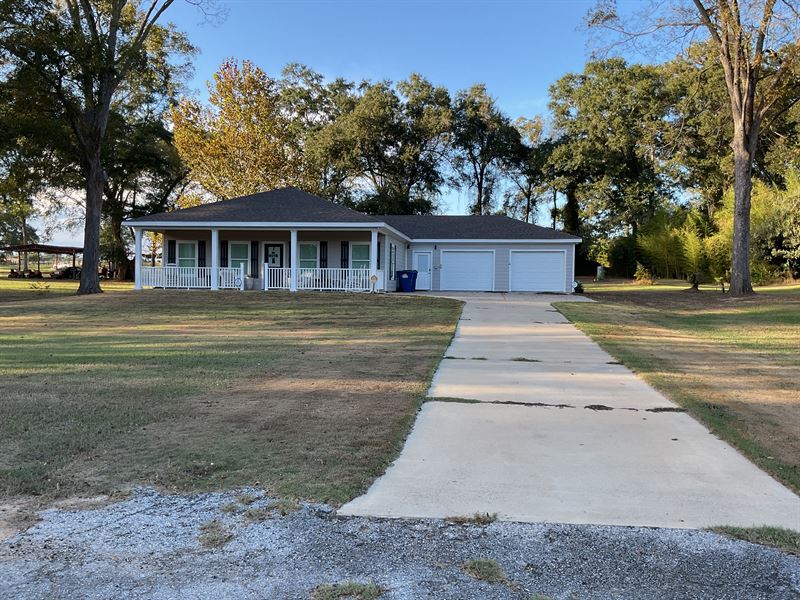 County Rd 2276 House and 12 Acres : Glenwood : Pike County : Alabama