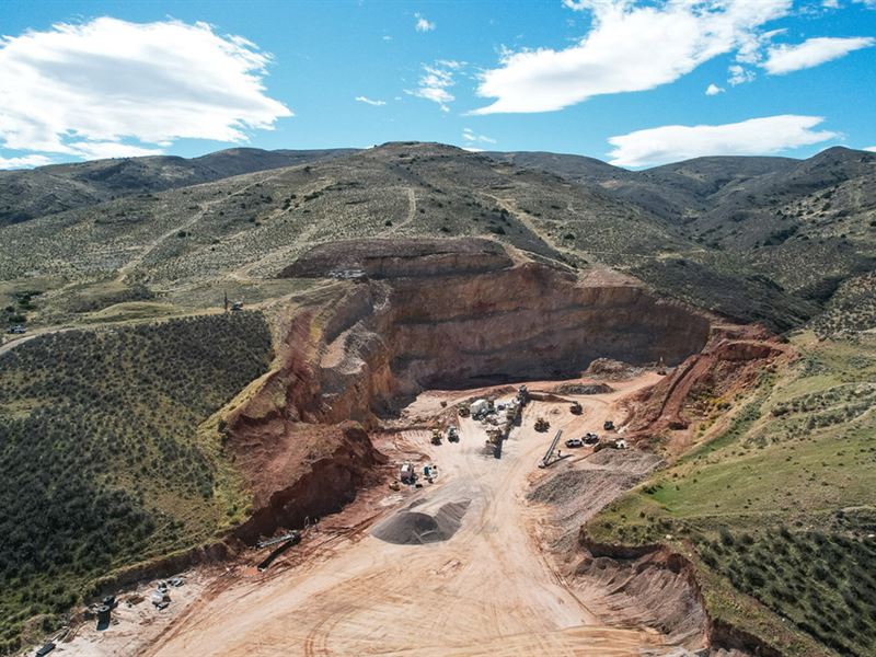 Douglas Quarry & Ranch : Douglas : Converse County : Wyoming
