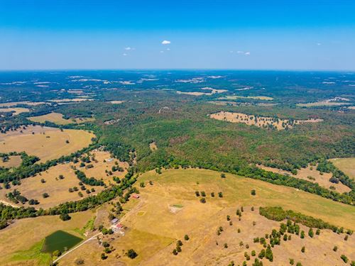 408 Acre Turn-Key Cattle Ranch : Evening Shade : Sharp County : Arkansas