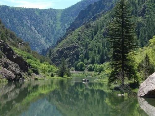 Private Mountain Retreat : Gunnison : Colorado