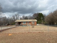 Hobby Farm for Sale in TN with Pond : Morris Chapel : Hardin County : Tennessee