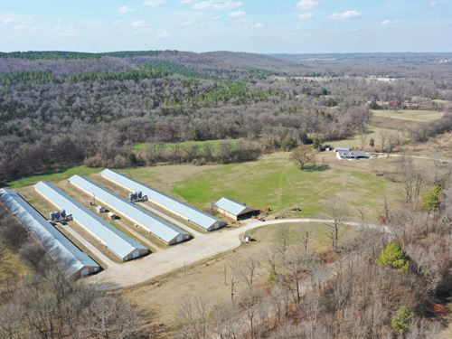 Rae Mountain Broiler Farm : Russellville : Franklin County : Alabama
