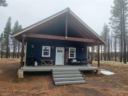 Private Lake Front Retreat : Bly : Klamath County : Oregon