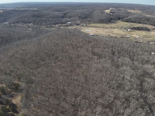 Creek Road 30 : Dixon : Pulaski County : Missouri