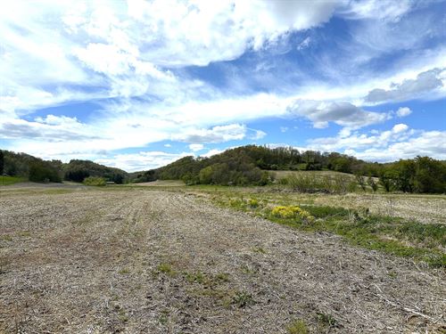 Farm and Fish : Soldiers Grove : Richland County : Wisconsin