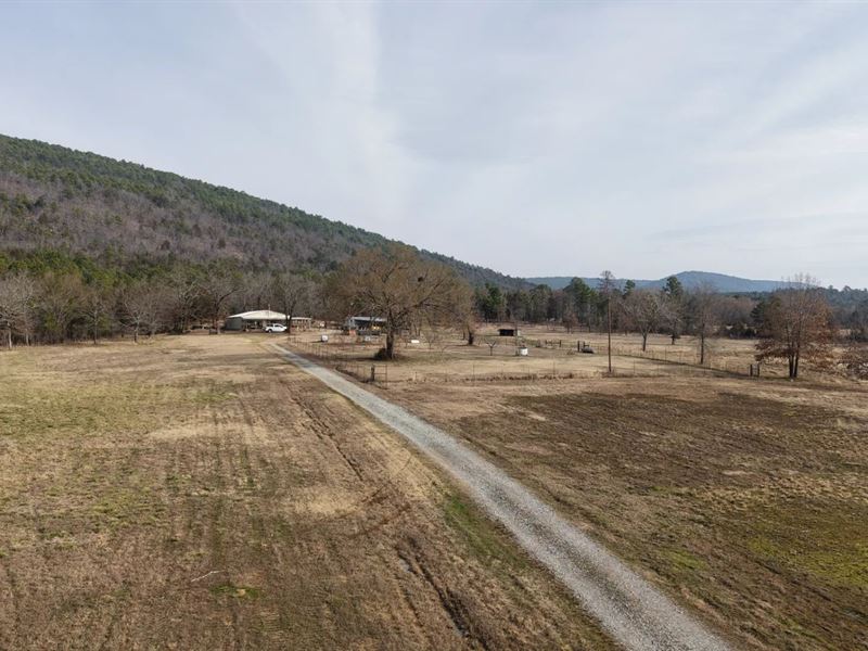 60 Acres with a Barndominium in Pus : Clayton : Pushmataha County : Oklahoma