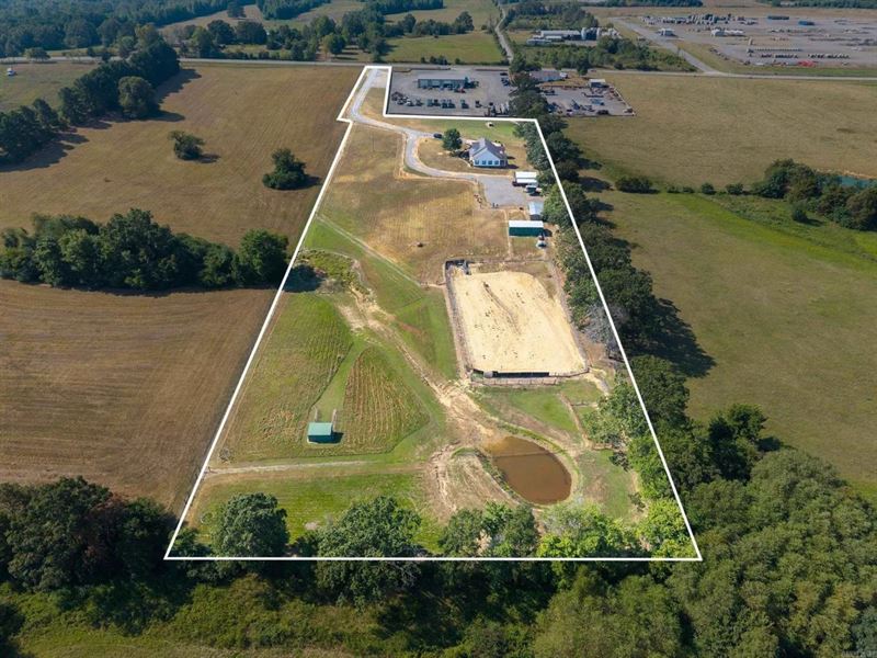 A Home on 7.14 Acres in Van Buren : Damascus : Van Buren County : Arkansas