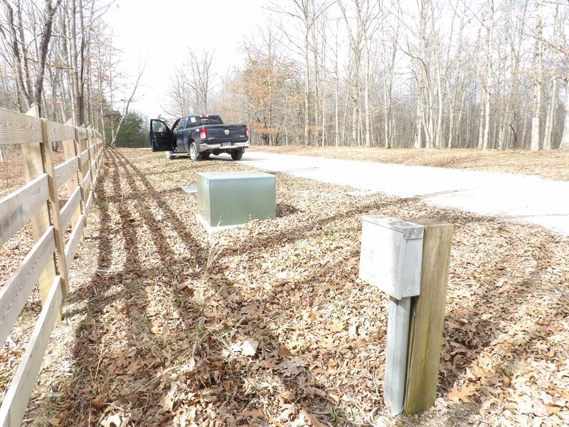 Beautiful Subdivision : Spencer : Bledsoe County : Tennessee