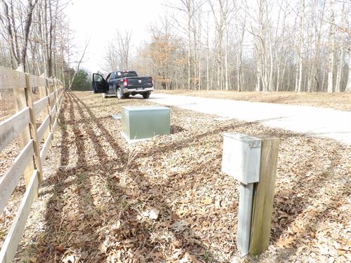 Beautiful Subdivision : Spencer : Bledsoe County : Tennessee