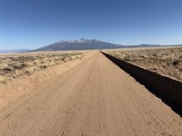 Power Close Big Views Colorado : Blanca : Costilla County : Colorado