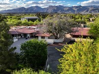 Tucson's Finest Equestrian Estate : Tucson : Pima County : Arizona