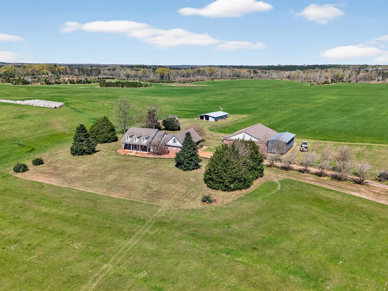 Greenville Airstrip Estate : Greenville : Butler County : Alabama