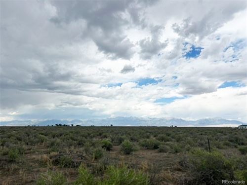 5 Acres, Sand Dune and Sangre Views : Mosca : Alamosa County : Colorado