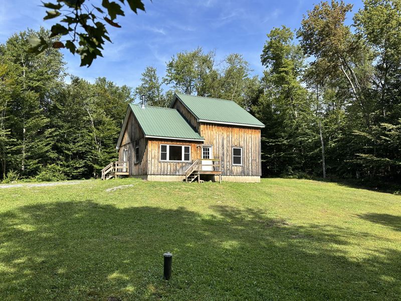 Peaceful Country Cabin on 10 Acres : Annsville : Oneida County : New York