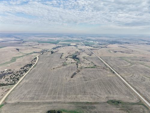 346 Acres in Luray, Kansas : Luray : Russell County : Kansas