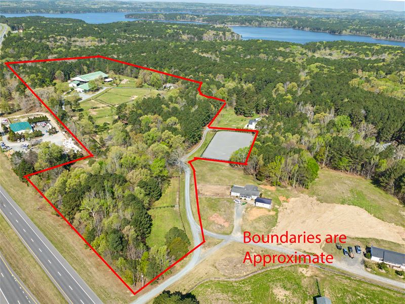 26.9 Acre Equestrian Estate : Apex : Chatham County : North Carolina