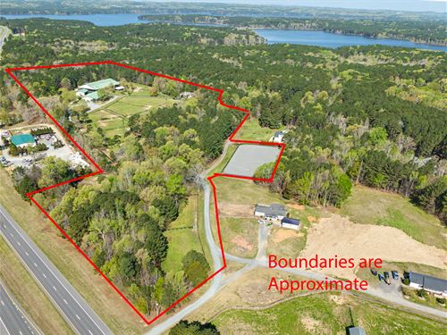 26.9 Acre Equestrian Estate : Apex : Chatham County : North Carolina