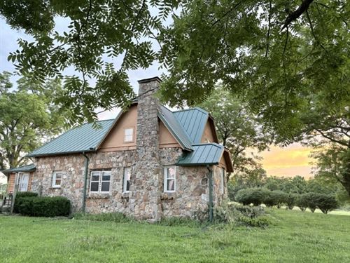 Native Stone Hobby Farm on 5 Acres : Dora : Ozark County : Missouri
